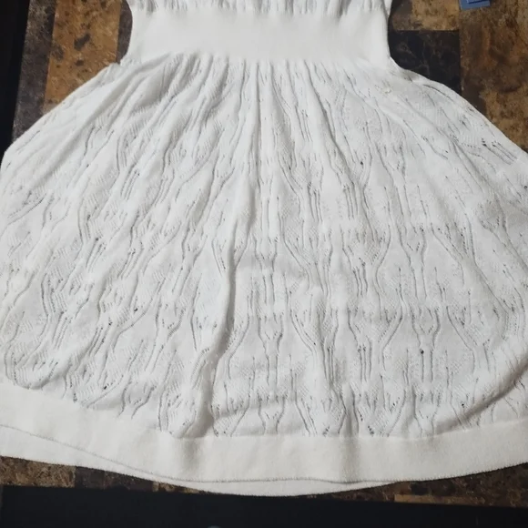 NWT Simply Vera- Vera Wang white fit and flare dress - Picture 3 of 9